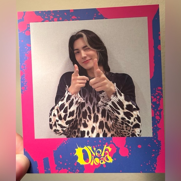 2/15 Xdinary Heroes KPop Photo Card - Jooyeon - Picture 1 of 2